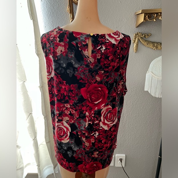 Calvin Klein roses blouse - Picture 3 of 5